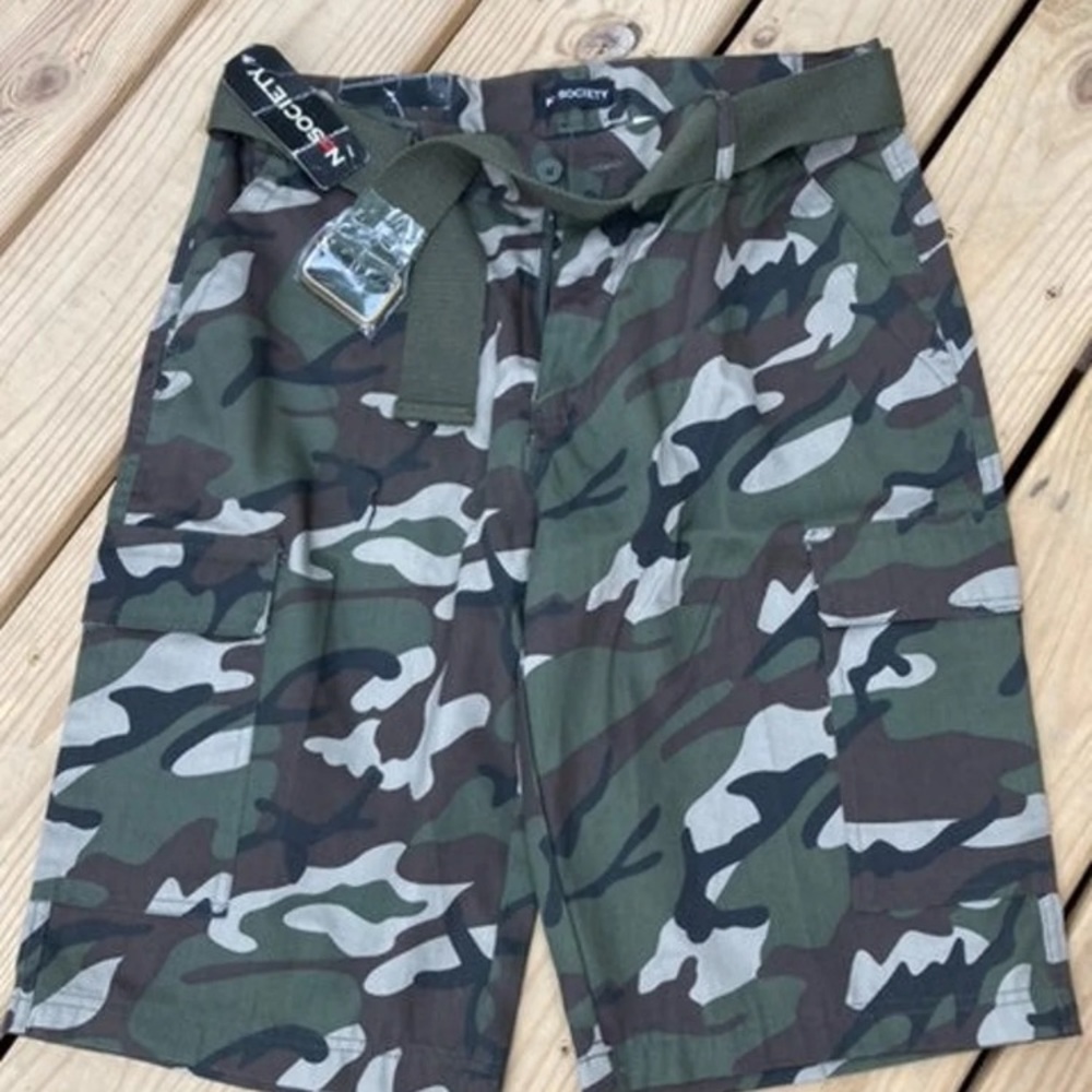 NWT N. Society Army Camo Cargo Shorts 32